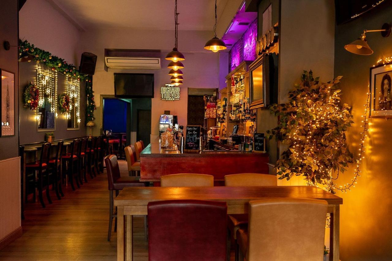Bru Bar & Hostel Cork Ngoại thất bức ảnh