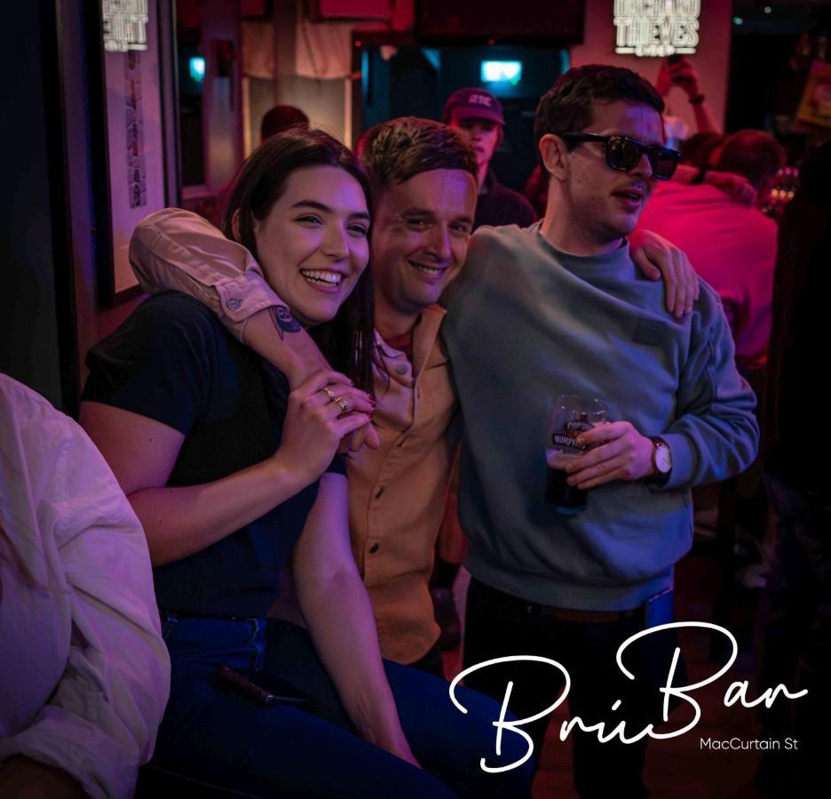 Bru Bar & Hostel Cork Ngoại thất bức ảnh