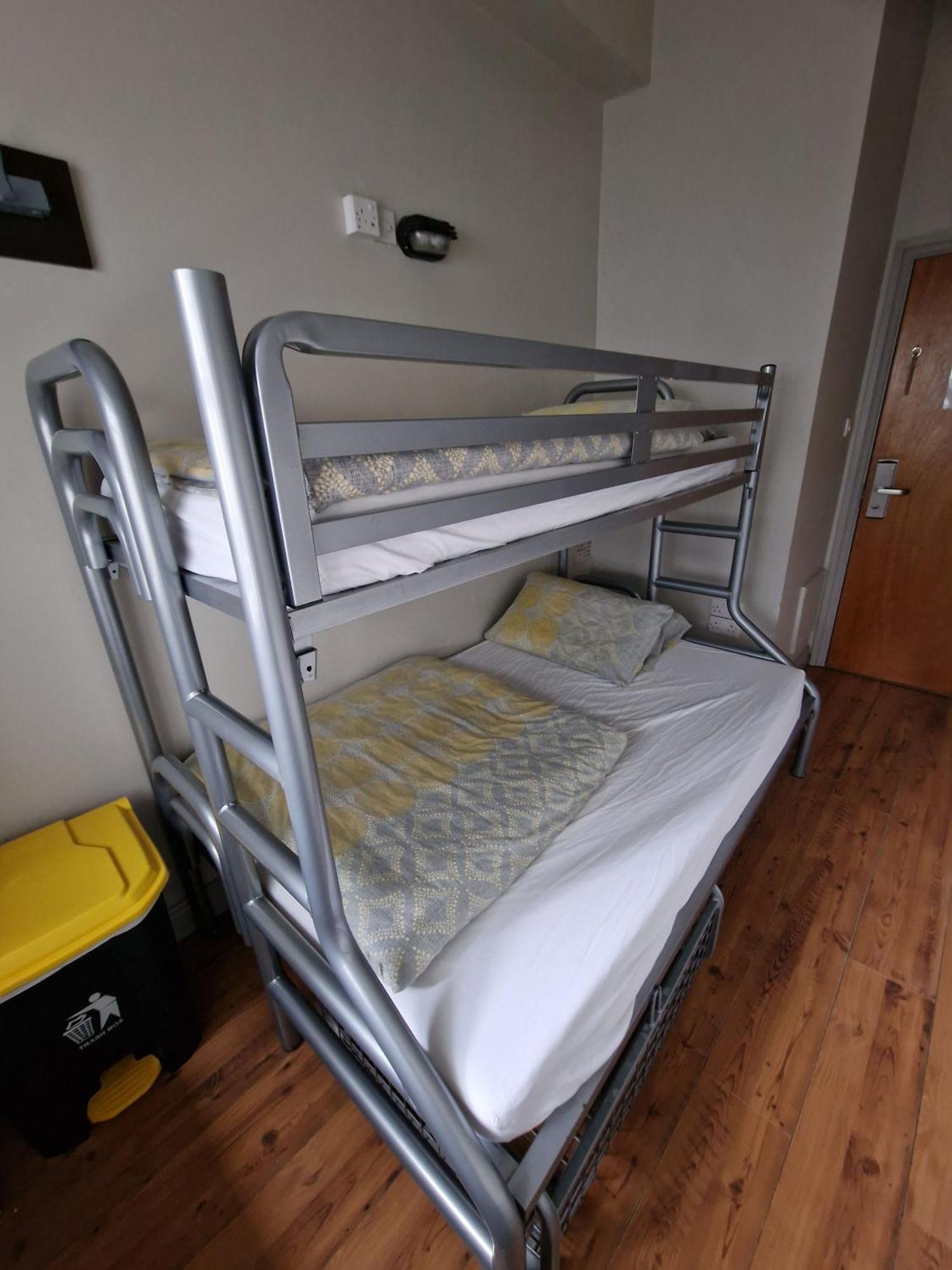 Bru Bar & Hostel Cork Ngoại thất bức ảnh